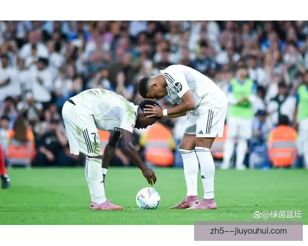 2025-26赛季西甲亚马尔斩获单赛季助攻两双创历史新篇章 2025-26赛季西甲亚马尔斩获单赛季助攻两双创历史新篇章